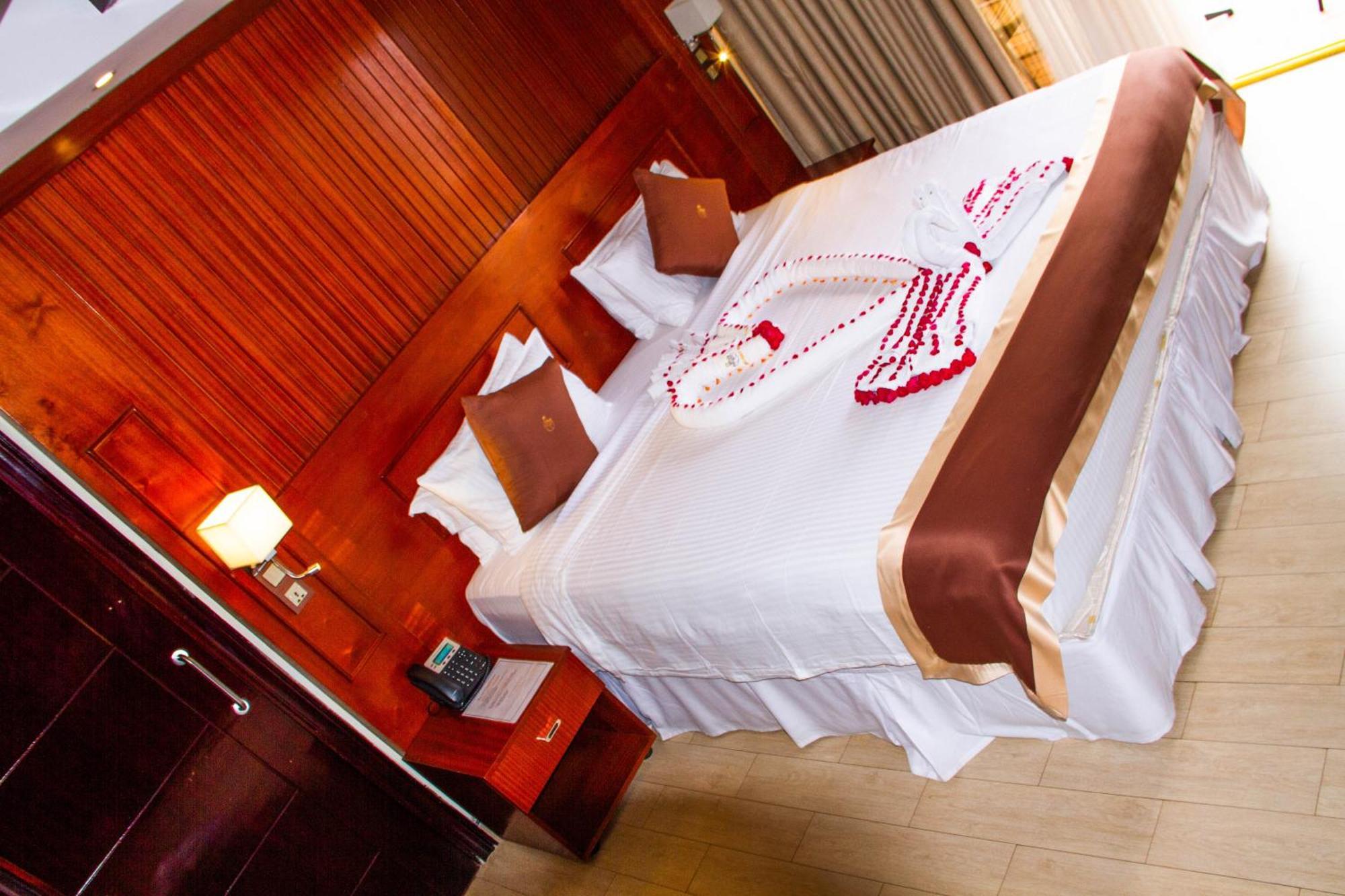 Sainte Famille Hotel Kigali Kültér fotó