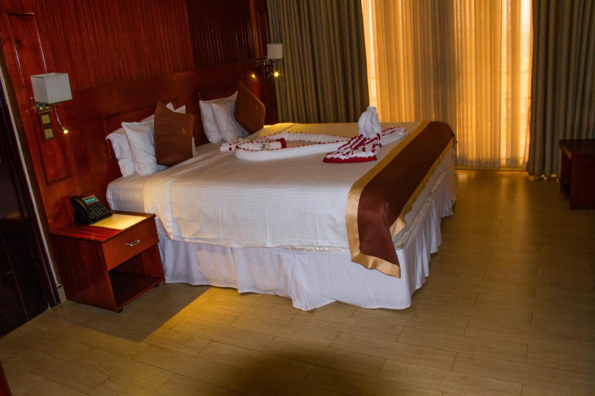 Sainte Famille Hotel Kigali Kültér fotó