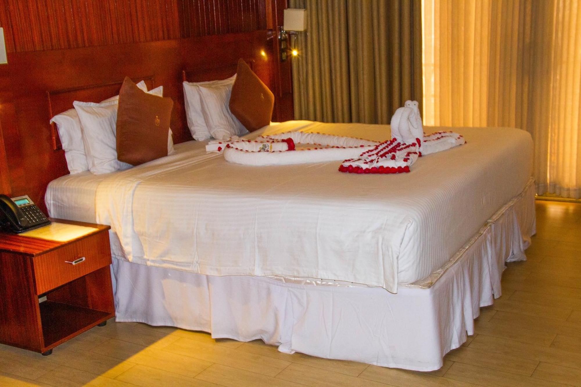 Sainte Famille Hotel Kigali Kültér fotó