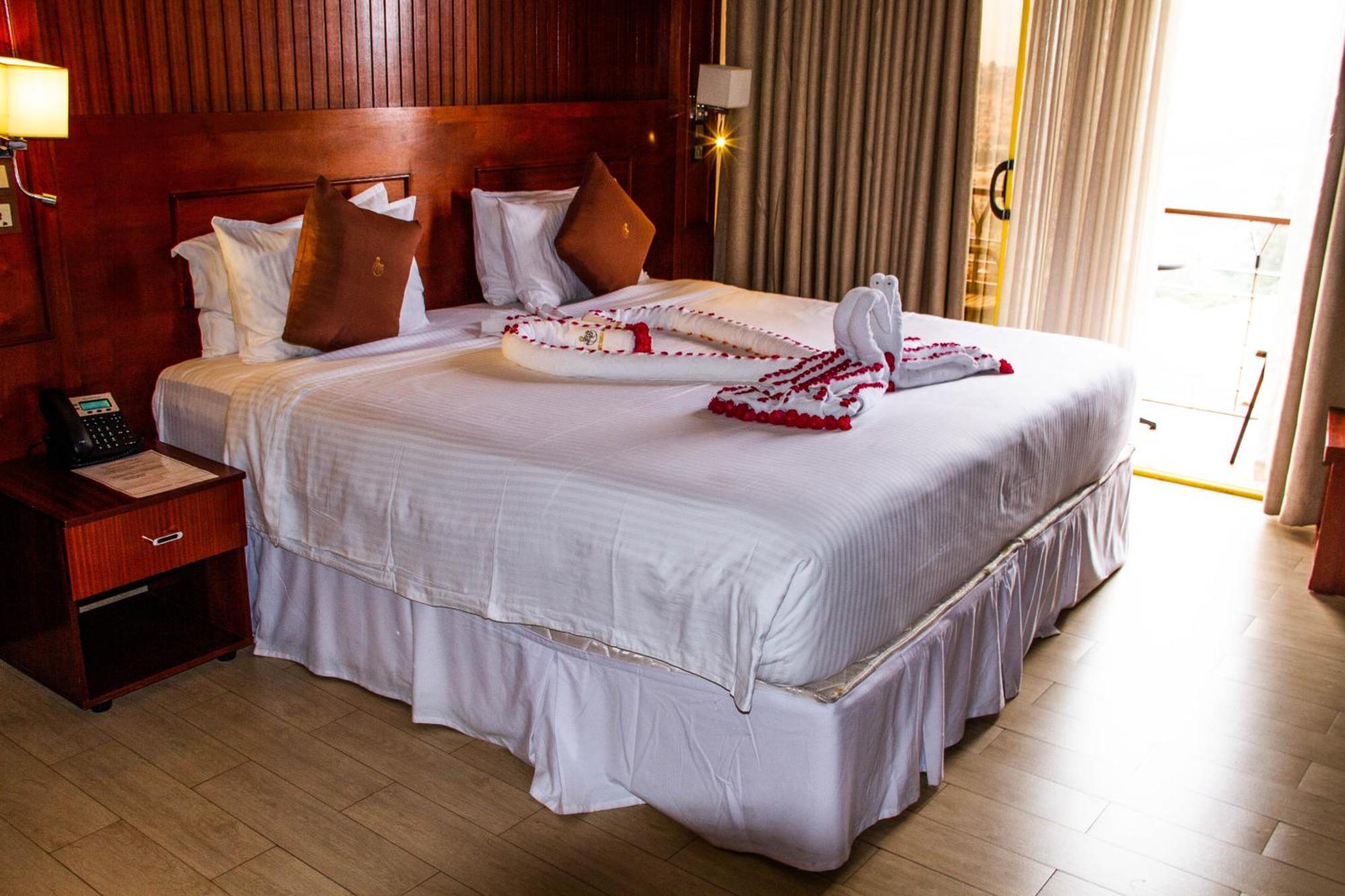 Sainte Famille Hotel Kigali Kültér fotó